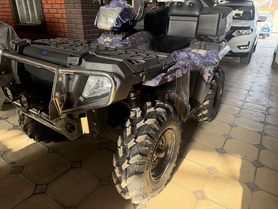 Продам квадроцикл Polaris 500