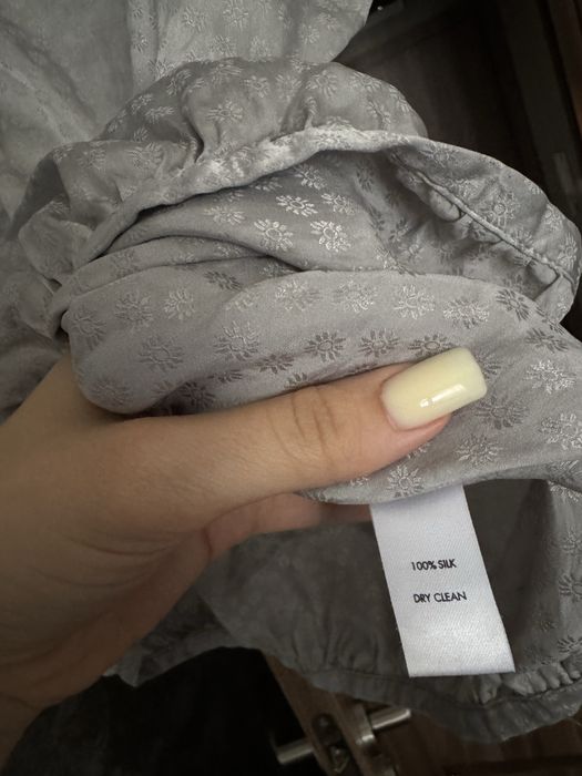 Тениска блуза от 100% коприна Calvin Klein