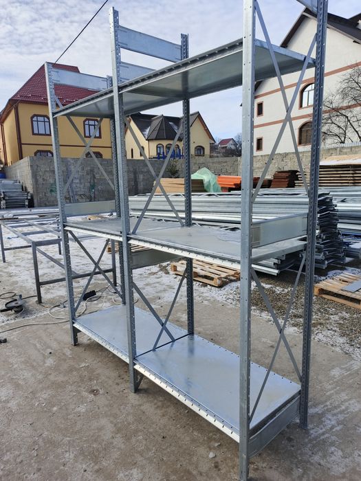 Rafturi metalice cu polite 61x99