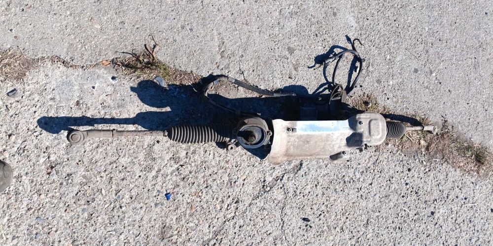 Ел. Кормилна рейка VW Golf 5 2006г.