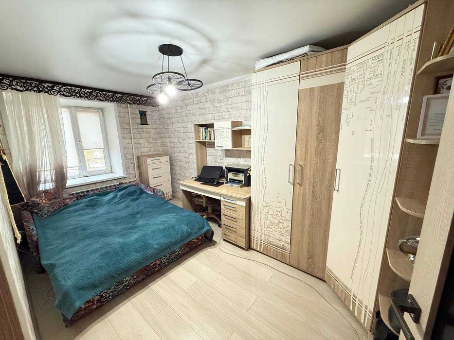 Продам квартиру Сулейменова 22