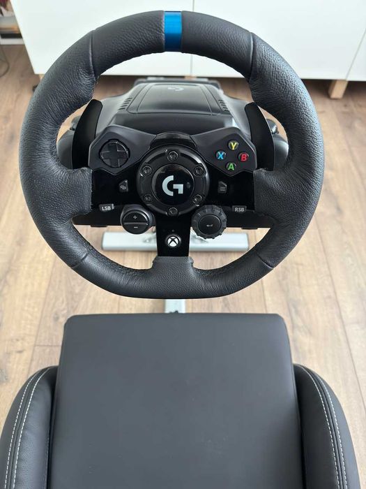 Volan Logitech G923 PC/Xbox + Scaun Playseat + Set puf Xbox