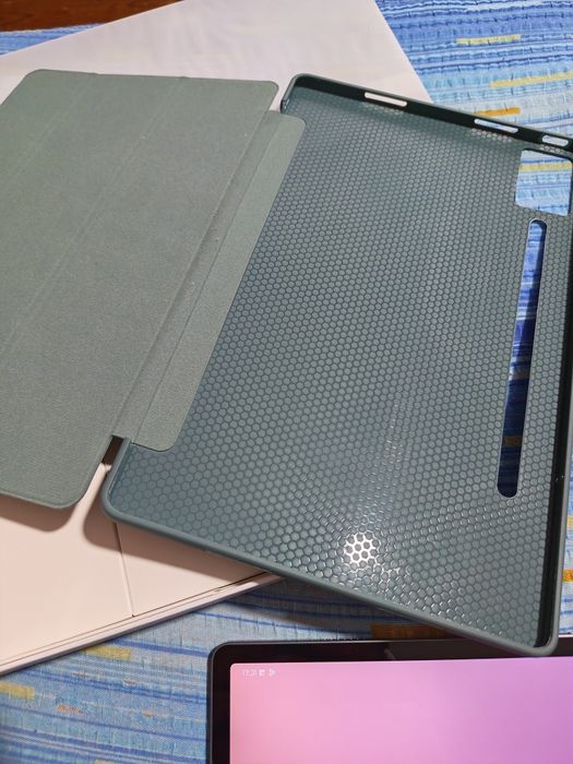 Lenovo Idea Tab Pro с писалка