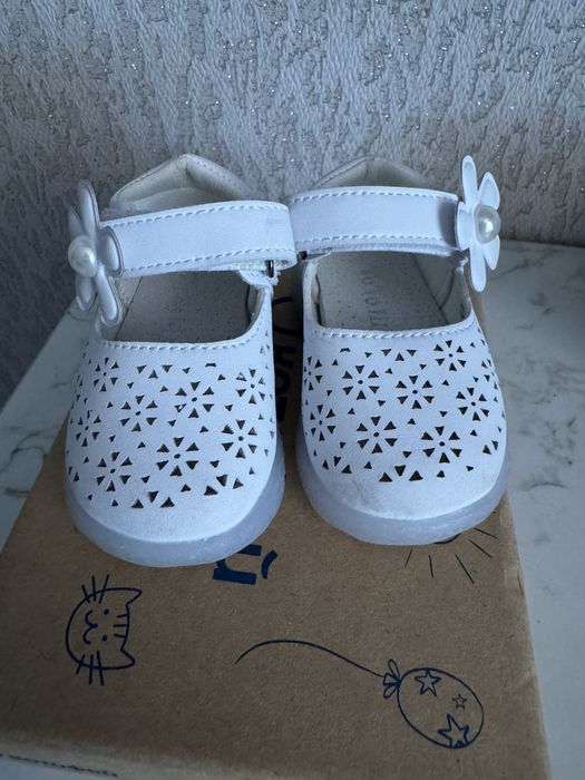 Детская обувь для деаочки