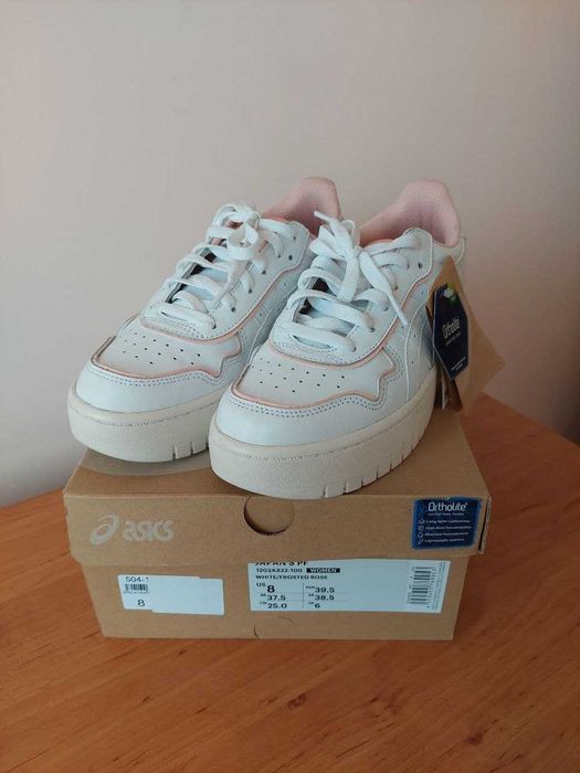 Нови дамски кожени маратонки Asics  Japan S PF 1202A332-100