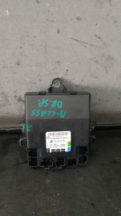 Modul inchidere centralizata dreapta spate mercedes b class w245 a1698209226 05072374