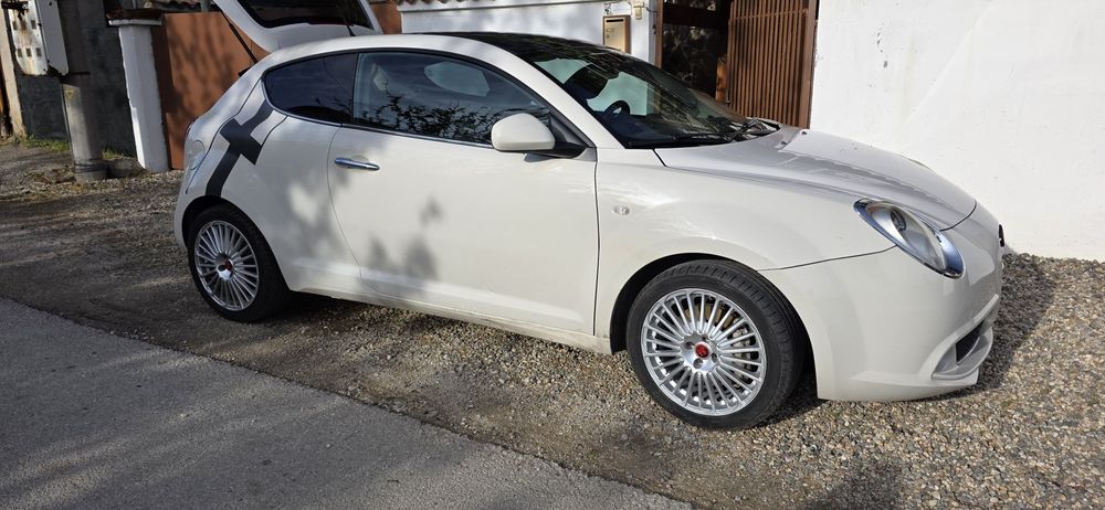 Алфа ромео мито бензи газ