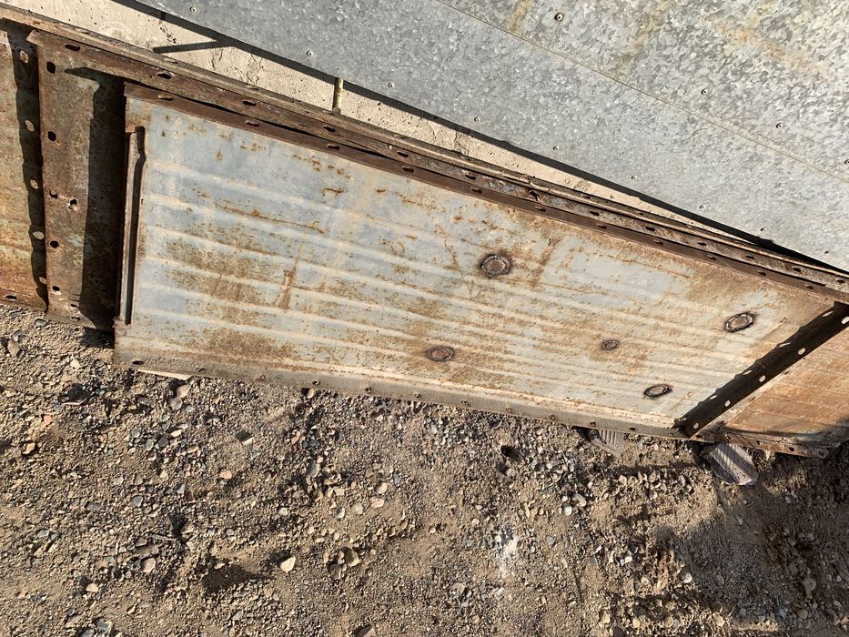 Металлическая ополубка