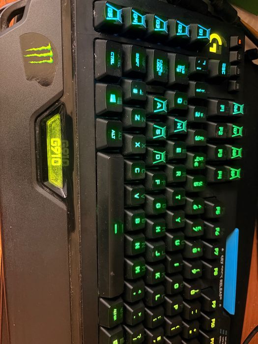 Механична клавиатура Logitech G910 Orion