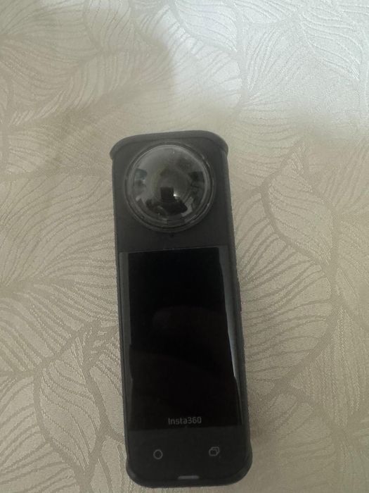 Insta360 X4.