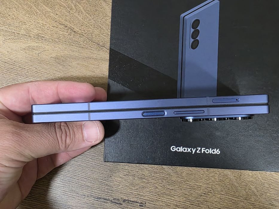 Samsung Galaxy Fold 6 Navy 256GB Гаранция