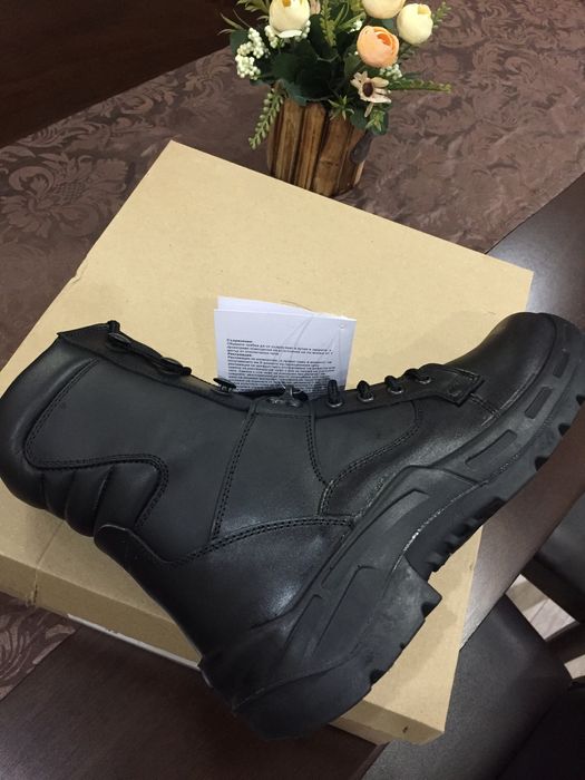 Продавам кубинки модел 2025/  42,43,44 номер