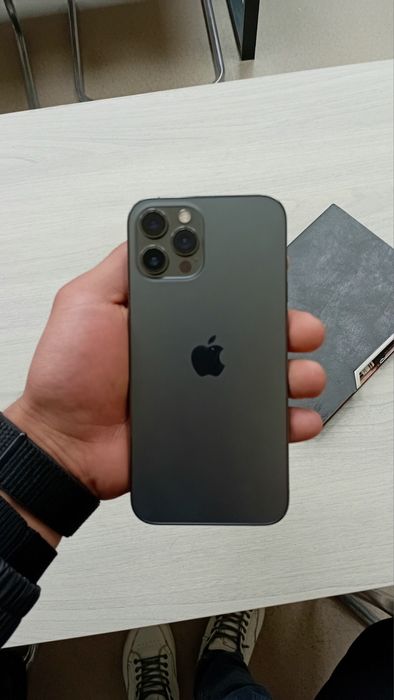 Iphone 12 pro max LLA Ideal