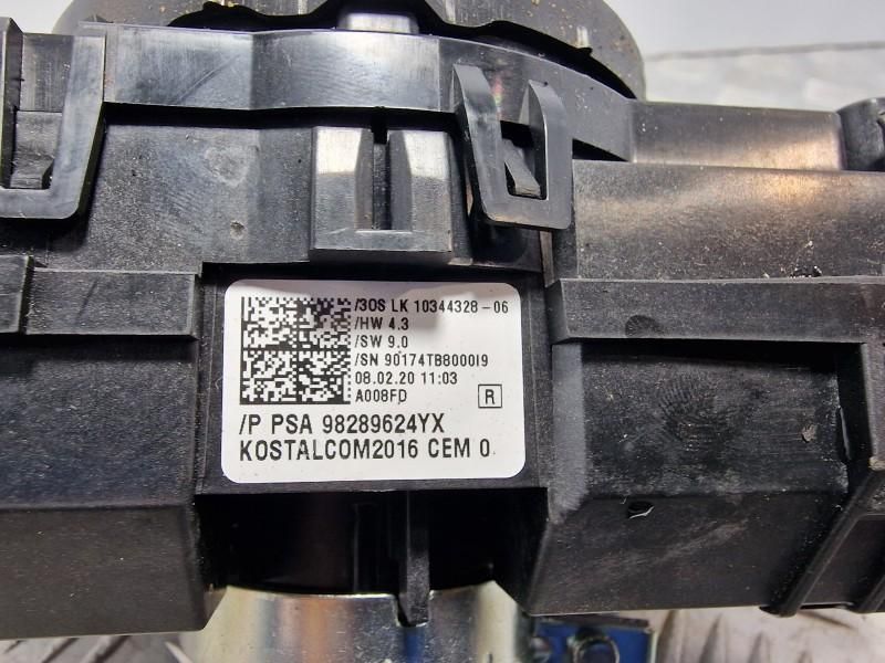 Spira cu volan incalzit si manete Opel Crossland X