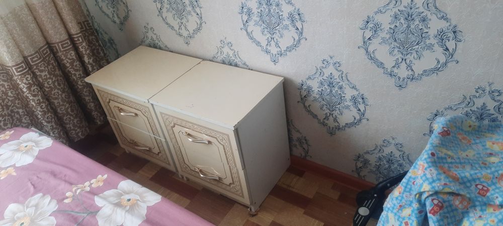 Спальный гарнитур в отличном состоянии.