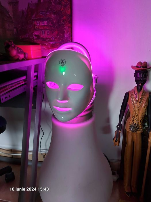 Masca medicala cu led, fototerapie,7 spectre lumina, pt piele perfecta