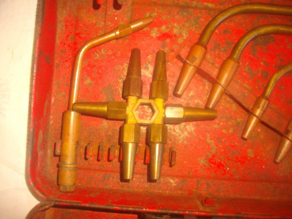 Двоен ел. трион Нож плашка  PROKOM Комплект горелки резаци Ръчен трион