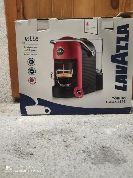 Lavazza Jolie кафе машина
