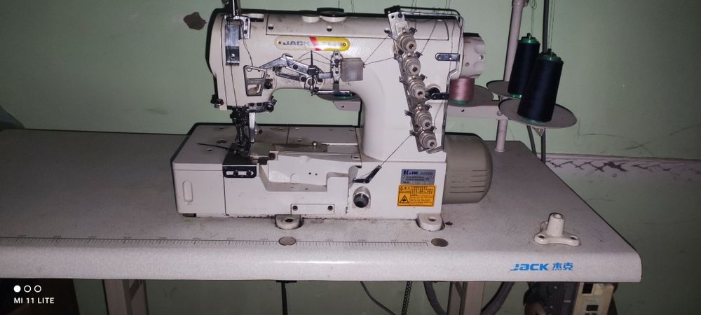 Тикув машинаси F5 JACK, Оверлок Е4S, РАШМА  JACK 8569   сотилади