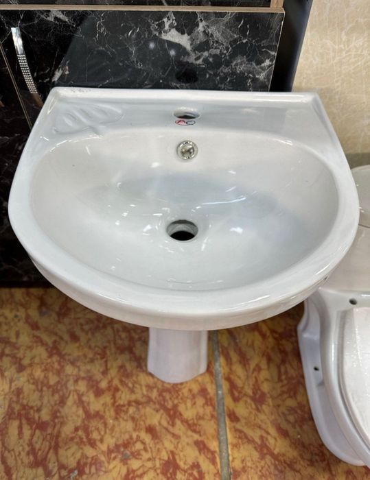 Болалар богчаси учун. Болалар унитази хамда  раковинаси сотилади