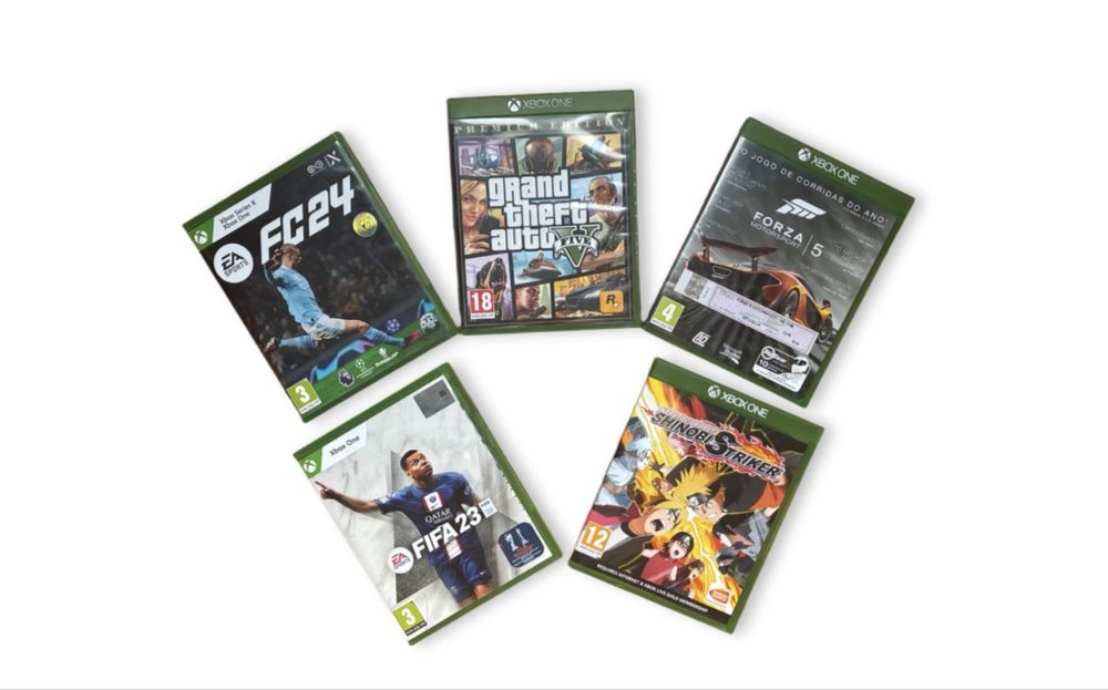 Xbox One + 5 jocuri populare (GTA V, FIFA 23, Forza, Naruto)