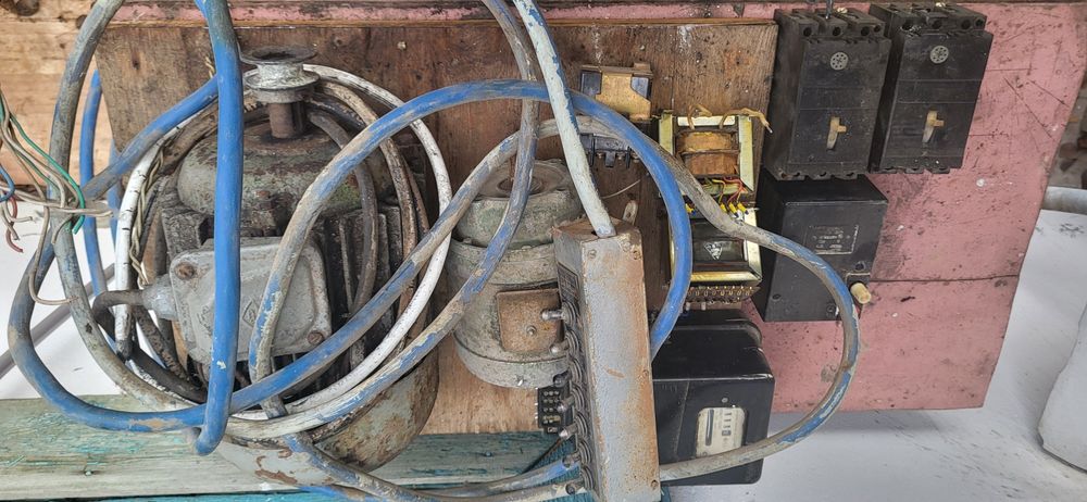 Мотор трехфазовый