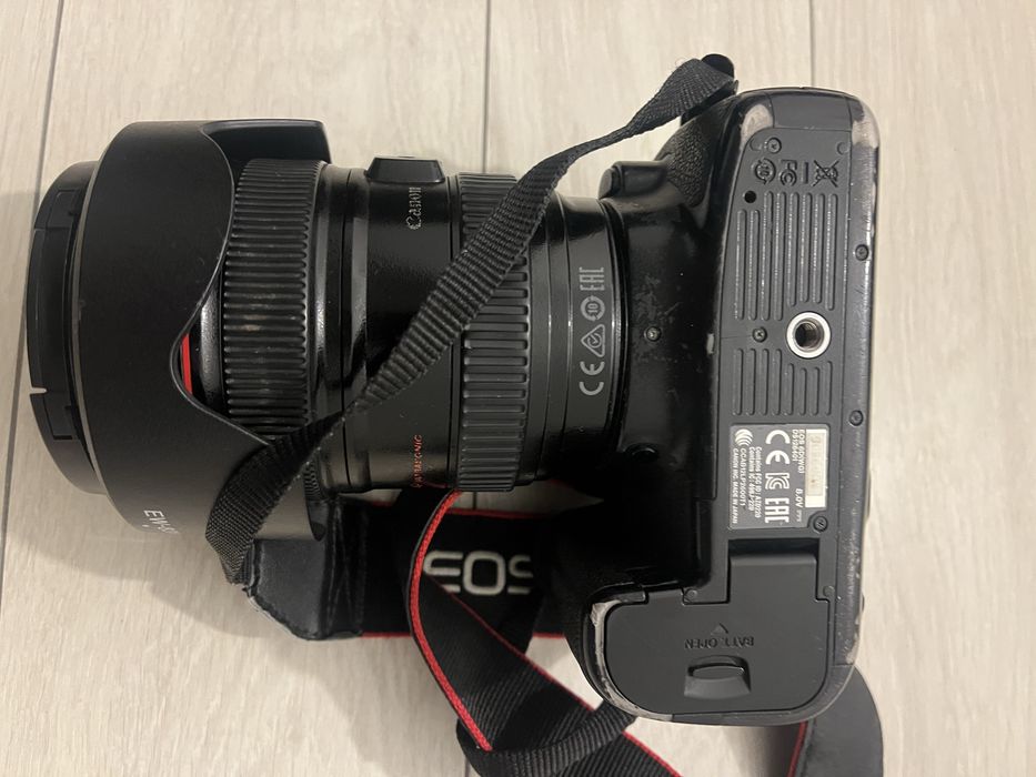 Фотоаппарат Canon eos 6D