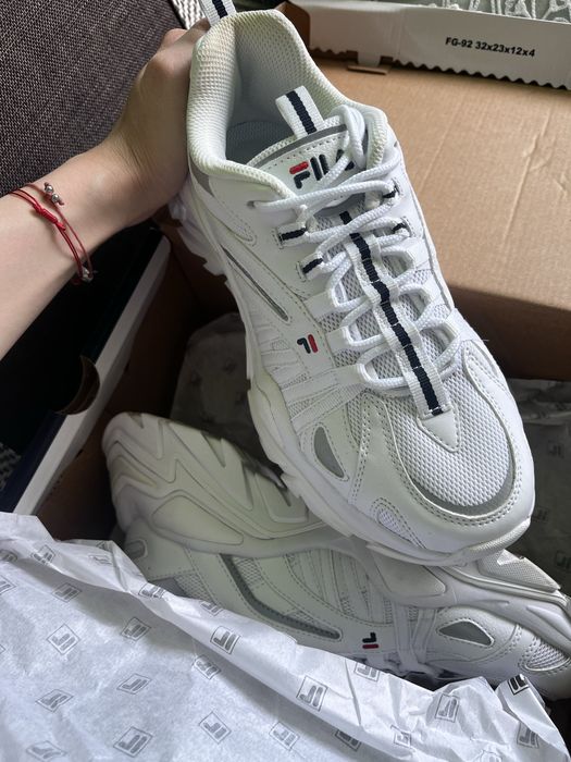 Fila electrove 39 размер, бели , като нови