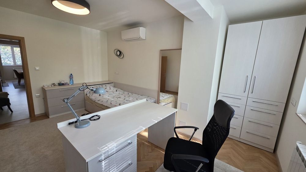 Продава се Многостаен апартамент в Плевен, Широк център - 120 кв.м за 1984 €/кв.м - Снимка #11