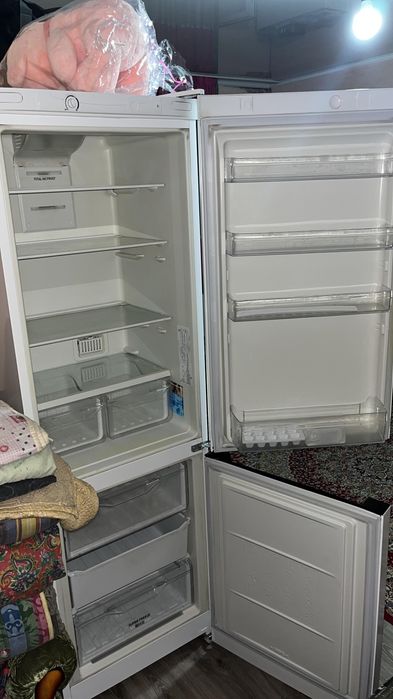 INDESIT Холодилник