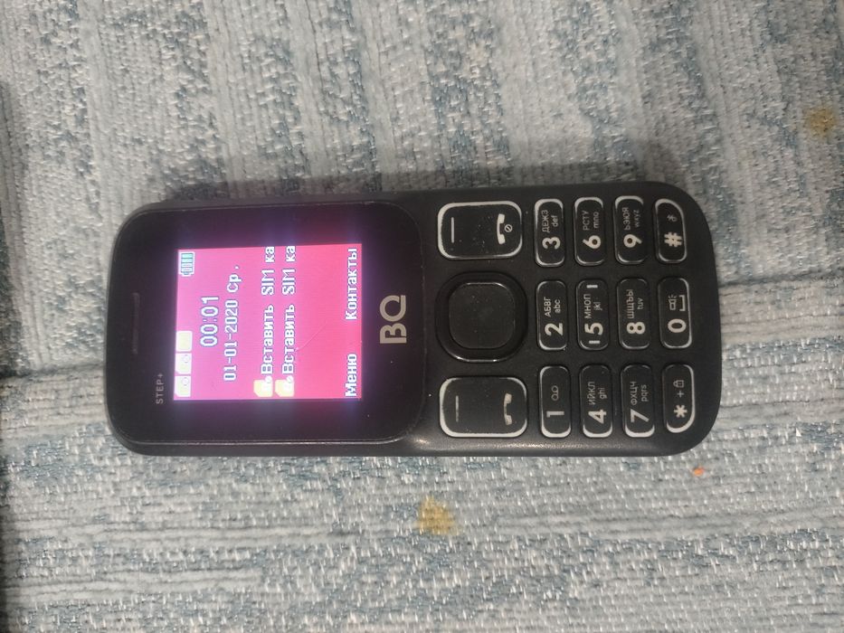 Продам телефон двух сим
