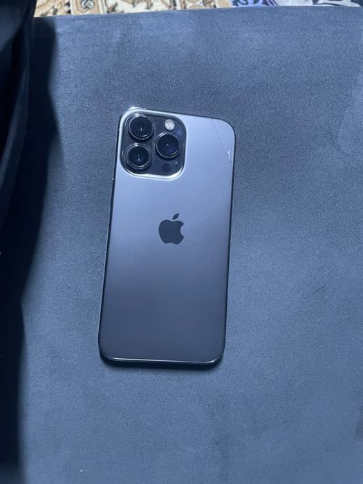 iPhone 13 pro.