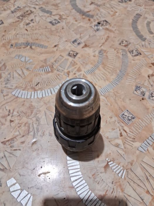 Аккумуляторы и зарядное DWT