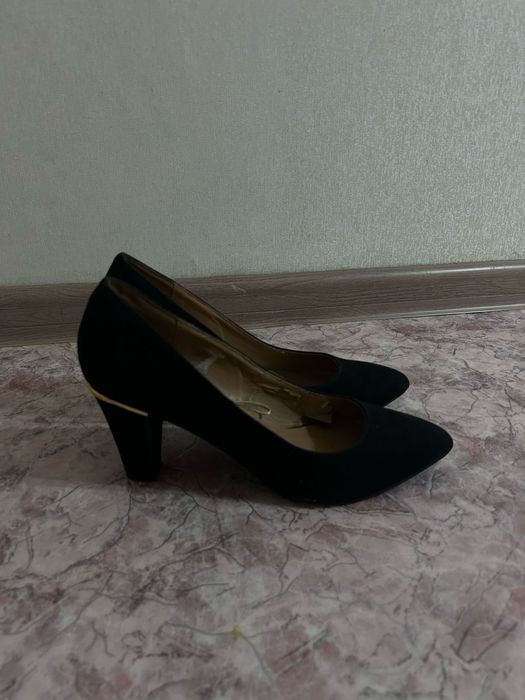 Туфли женские 37 размер