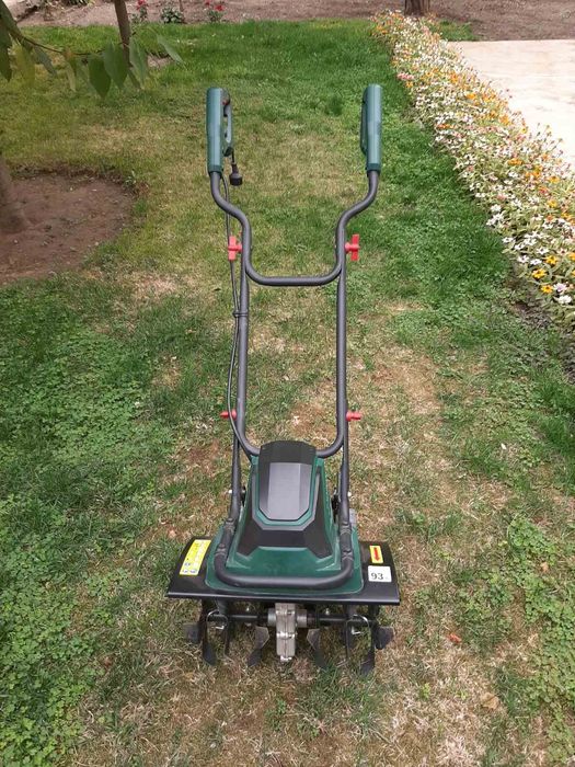 Фреза Parkside 1300вата