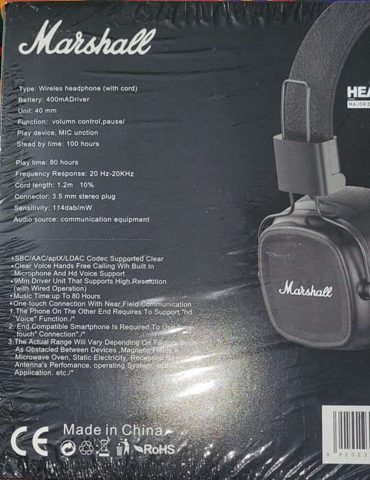 Беспроводной наушник Новая