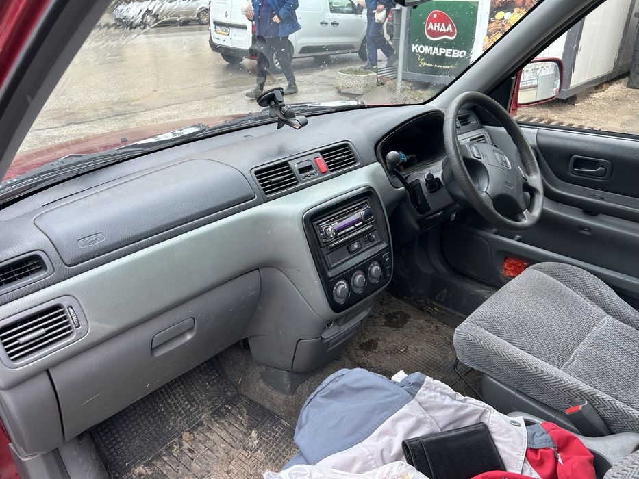 Хонда црв 1 на части десен волан 128кс Автомат