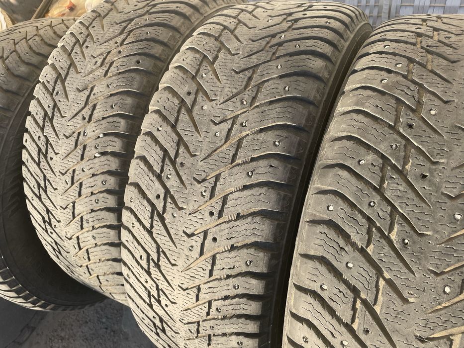 Зимние шины Б/У R-17