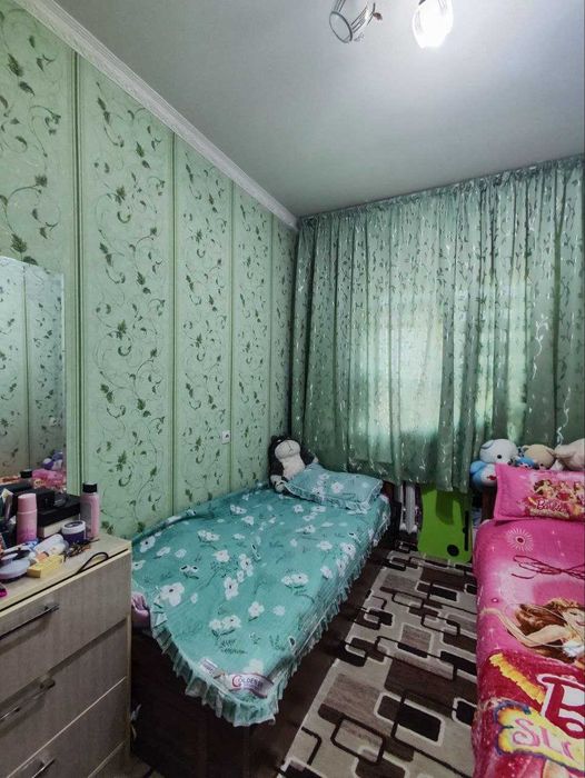 Олмазор туманида 3 хонали уй сотилади! 3х ком. квартира на Кара камыше