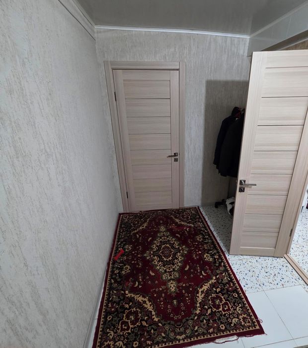 Достық ауылынан жер үй сатылады.