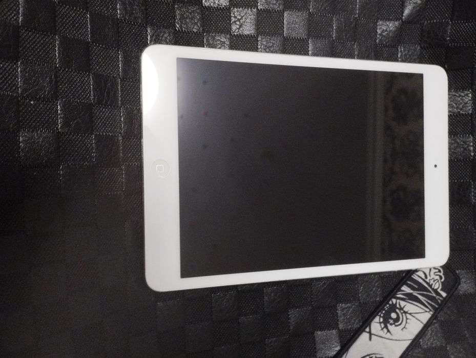 Assalom alekum Aipad Air Sotiladi Original Apple Zapchast xisobida