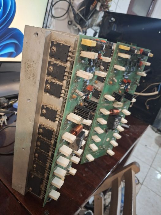 Module 2x900w 8 ohmi 1100 lei