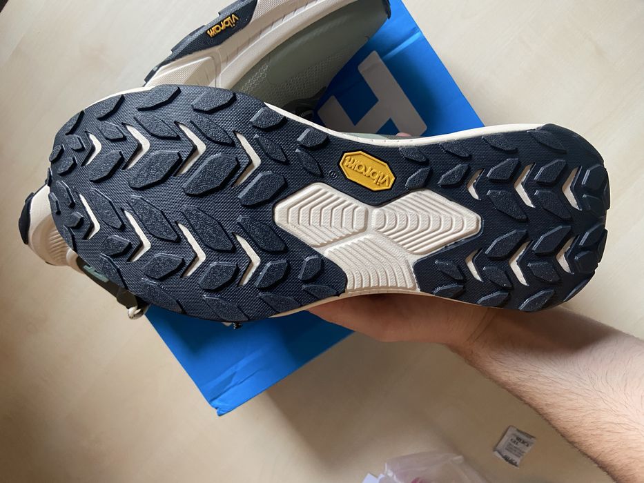 Pantofi Hoka Transport