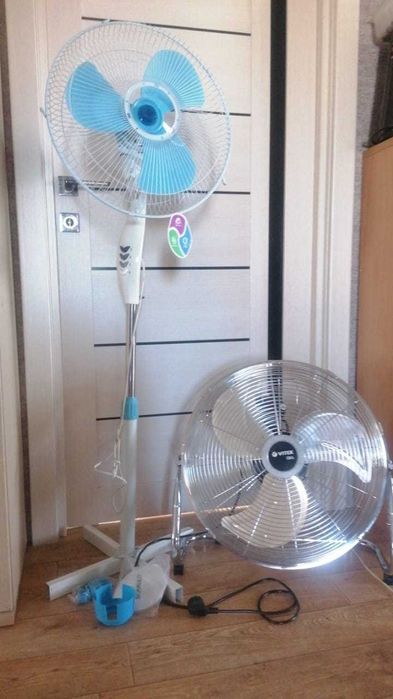 Вентиляторы напольные в упаковке