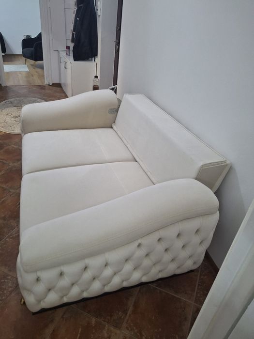 Vând canapea extensibila 1 persoana