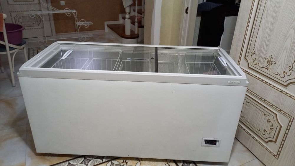 Холодильник и морозильник для магазина