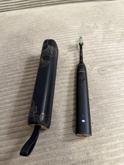 Philips Sonicare DiamondClean Prestige 9900