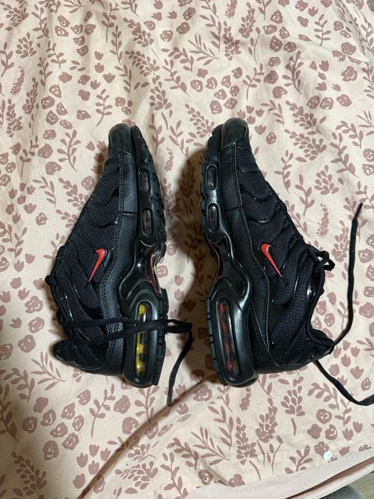 Vand Nike Tn Bred noi.