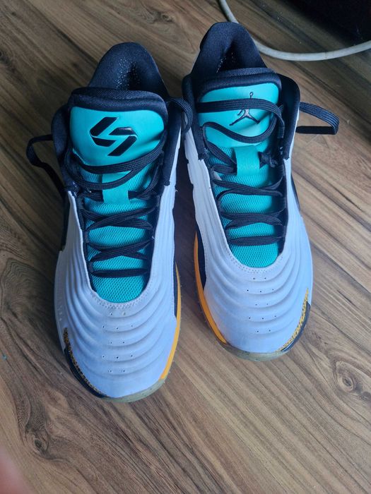 Маратонки JORDAN LUKA 3 45.5  CURRY SERIES7