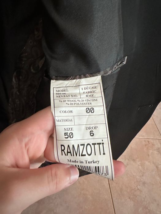 Сако Ramzotti ново